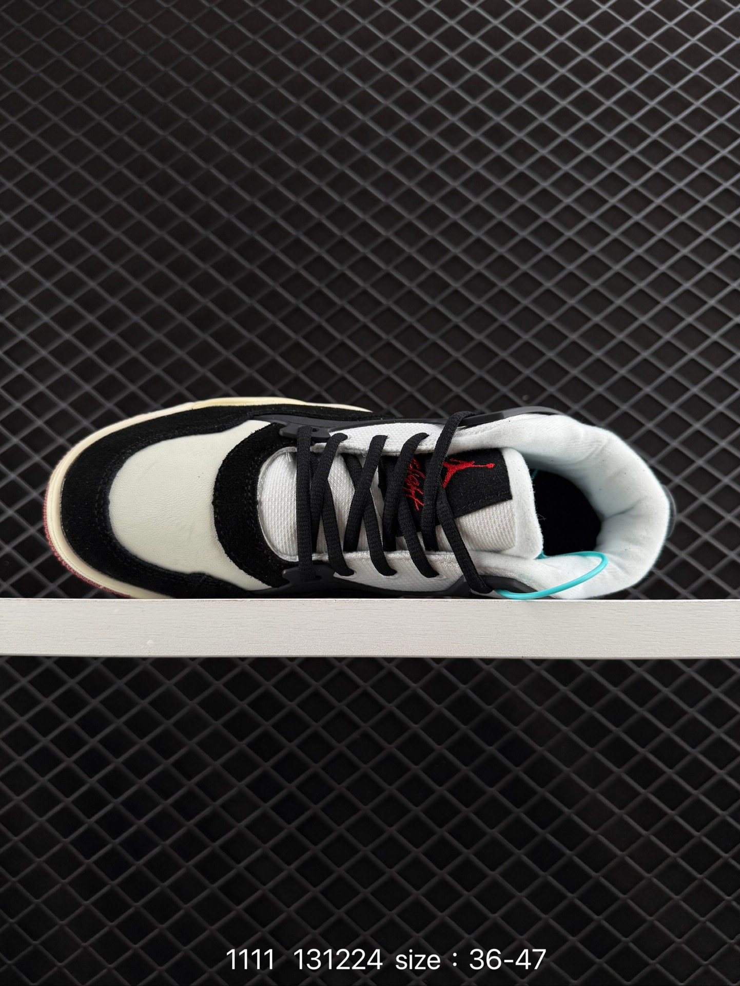 NK Wmns Air Jordan 4 Retro RM